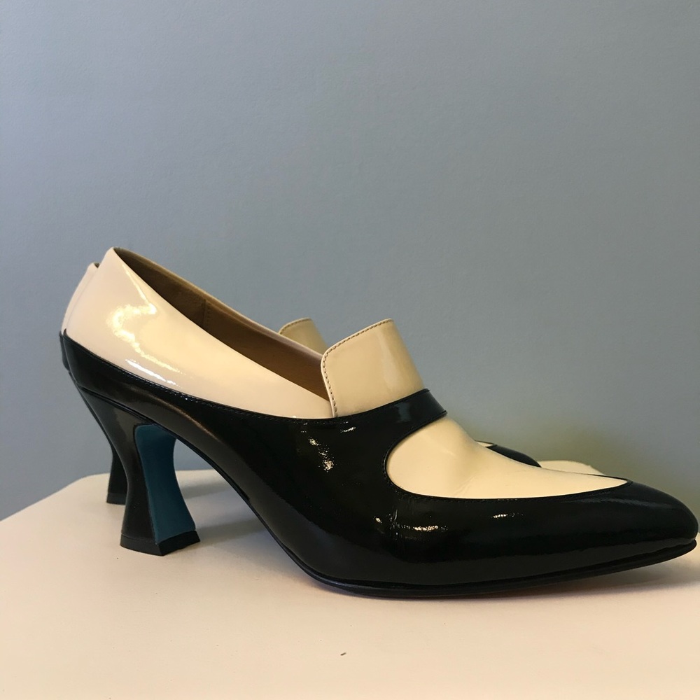 John Fluevog Poser